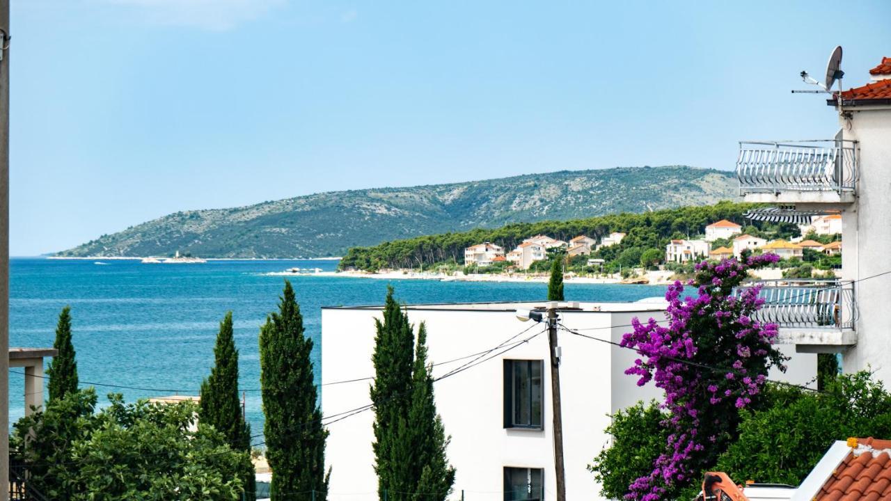 Calma Apartments Trogir Exterior photo